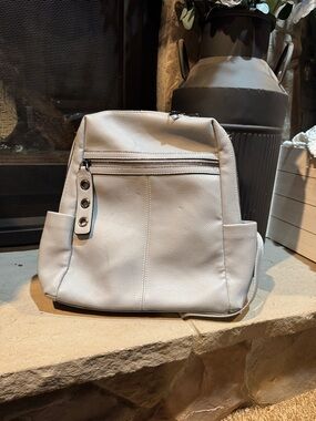 Women’s Soft Pebbled Light Gray Backpack Tote